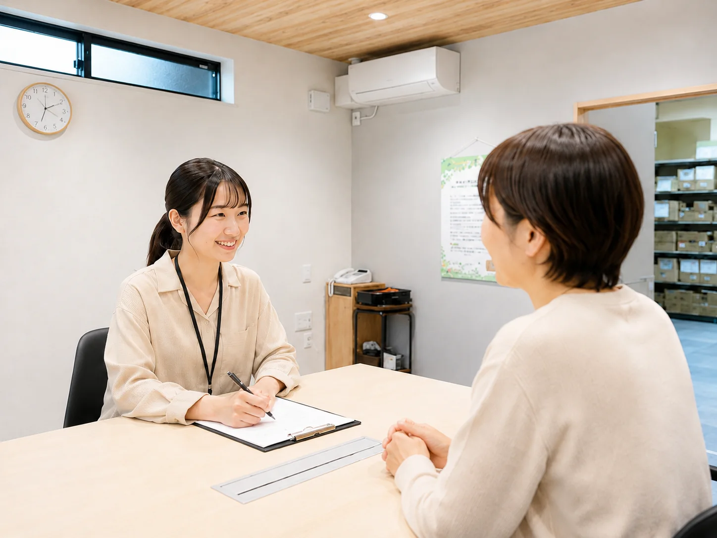 BEXUS BASEで支援を受けながら活動するイメージ